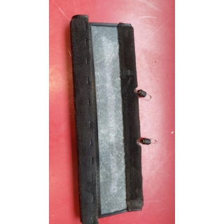Teppich Abdeckung Sitzverstellung schwarz Mercedes W126 1269100018 7088
