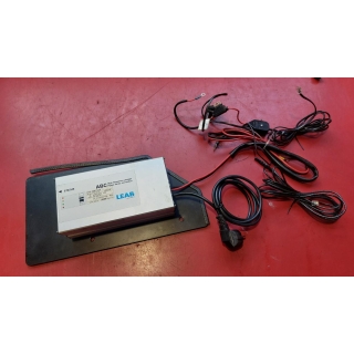 Batterie Ladegerät LEAB ABC 1230 12 Volt 30 Ampere High Frequency Charger