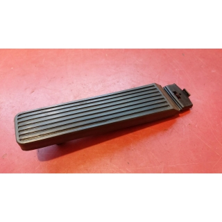 Gaspedal Pedal Mercedes R107 W108 W109 W111 W114 W115 W116 W123 W126 1233000204