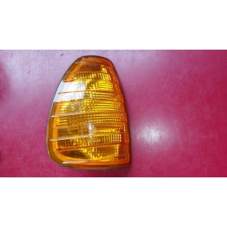 Blinker rechts ORIGINAL Bosch Mercedes W123 S123 C123 0008207421