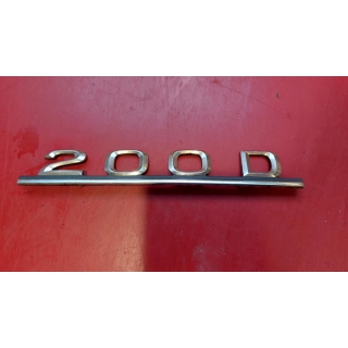 Emblem 200D Firmenzeichen Typenschild Heckdeckel Mercedes W110 W115 A1108170515