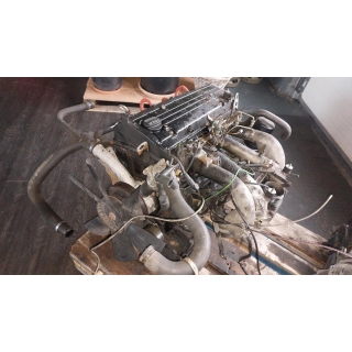 Motor komplett Mercedes W201 190E 2.3 230 M102 102985