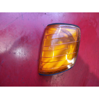 Blinker links gelb original HELLA Mercedes W124 1248260443 1984 bis 1993