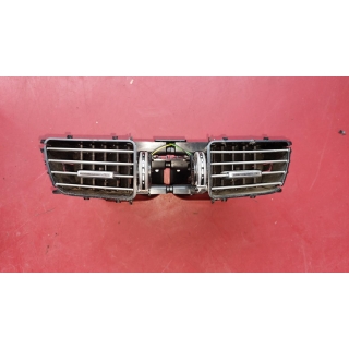 Düse Lüftung Heizung Klima mitte Mercedes W212 S212 Mopf 2128303154 7N27