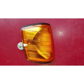 Blinker Blinkleuchte NEU rechts gelb original Bosch Mercedes W201 2018260143