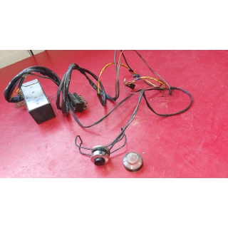 Taxi Notalarmanlage Mercedes W114 W115 /8 1158200197 1158200797 1158200697