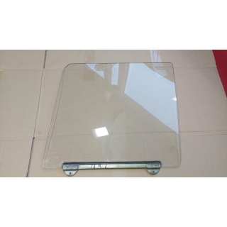 Türscheibe Fenster vorne links klar Mercedes /8 W114 W115 1. Serie 1157201518