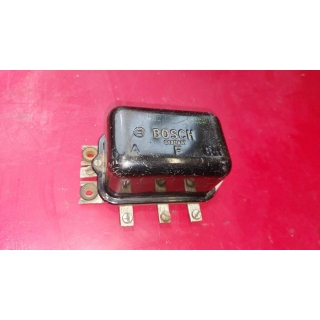 Regler Schalter Lichtmaschine Bosch Mercedes W110 W111 W112 RS/UAA 160/12/38