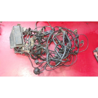 Kabelbaum Sicherungsdose Box Stecker Mercedes W110 W108 1105400050