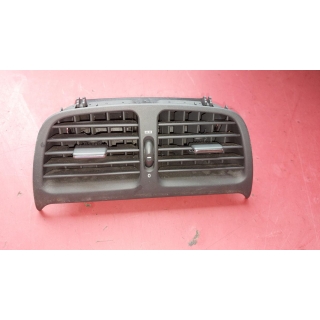 Luftdüse Frischluftdüse mitte Gebläse schwarz Mercedes W208 CLK 2088300354