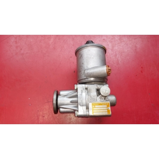 Servopumpe NEU Hydropumpe Mercedes W124 W202 W210 ZF 2104661301